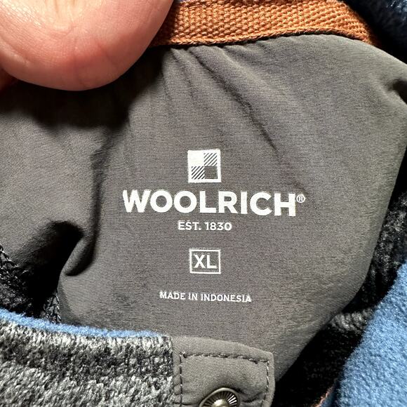 Woolrich 1/4 Snap Pullover Mens XL Gray Chest Pocket Hiking Outdoor - Picture 5 of 6